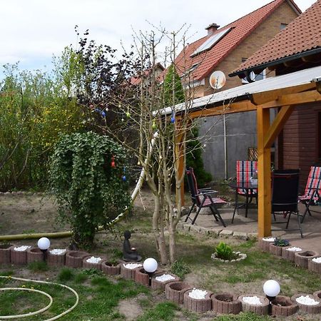 Fuenfeichener Weg 16 Daire Eisenhüttenstadt Dış mekan fotoğraf
