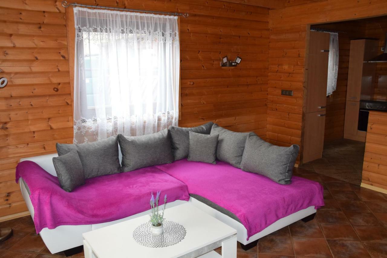 Fuenfeichener Weg 16 Daire Eisenhüttenstadt Dış mekan fotoğraf