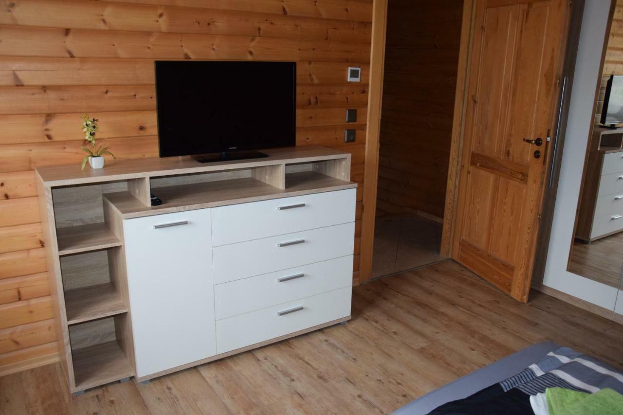 Fuenfeichener Weg 16 Daire Eisenhüttenstadt Dış mekan fotoğraf